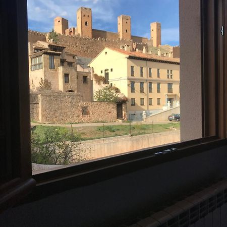 Atico En La Antigua Casa De Correos Apartment Molina de Aragon Luaran gambar